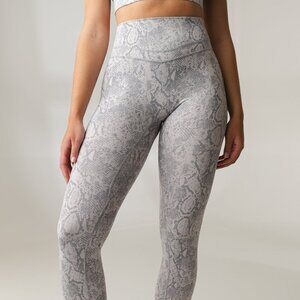 Vitality Revive® Pant - Iron Serpent Size XS